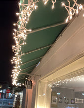 Load image into Gallery viewer, Icicle lights LED m5 7.5 ft length 70 lights
