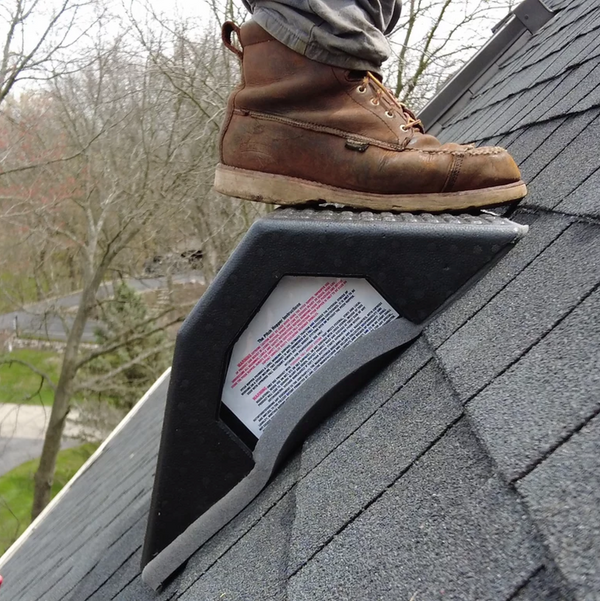 Pitch Hopper – Christmas Light Contractors USA